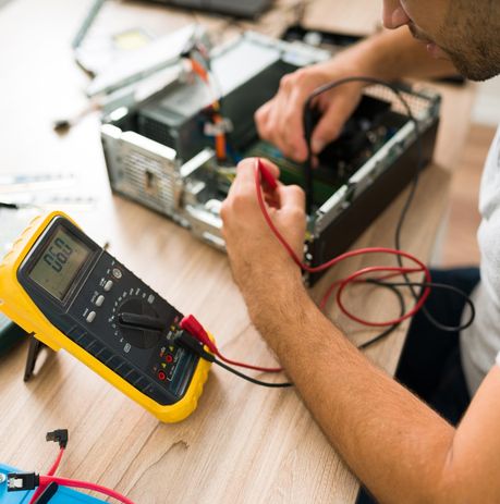 Устранение неполадок, замена комплектующих, модернизация компьютеров, компонентный ремонт